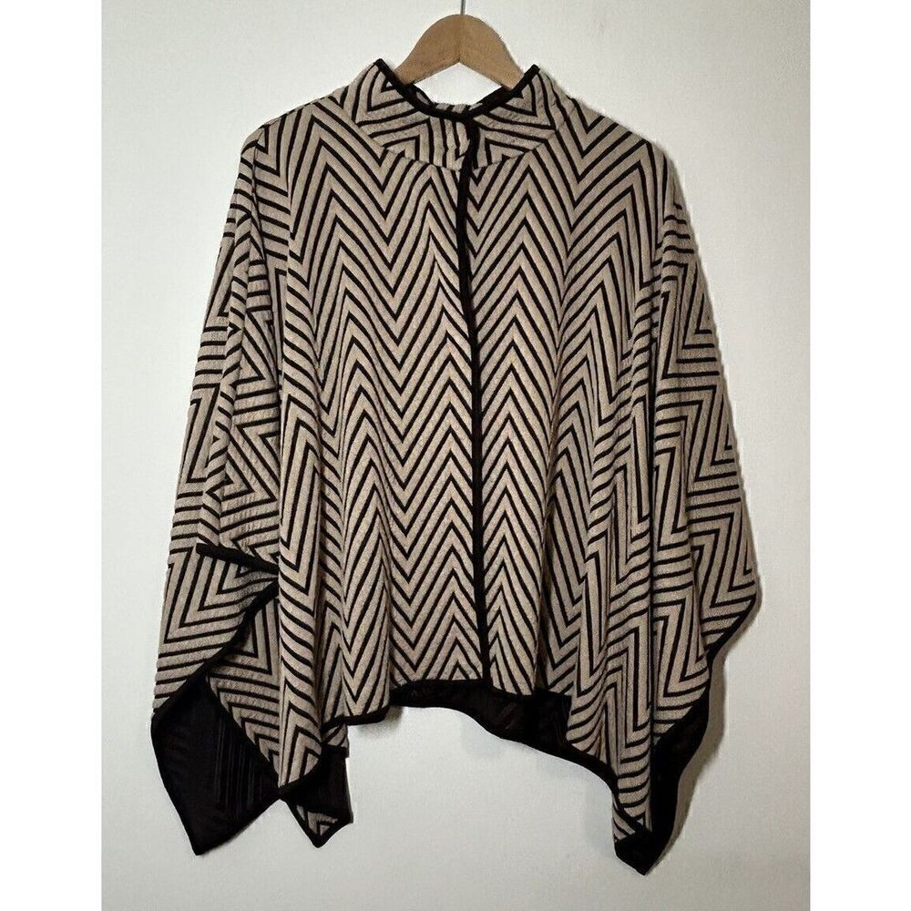 Chico's Travelers Collection Women’s S/M Chevron Jacquard Jacket Poncho